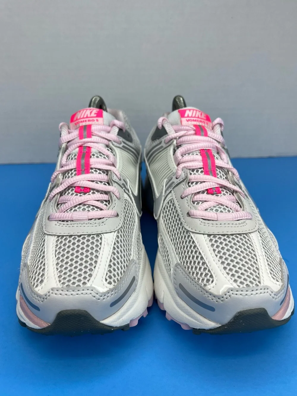 Nike Vomero 5 “520” Pack Womens Sz 8 FN3695-001 New without Box - Photon Dust - Picture 5 of 15